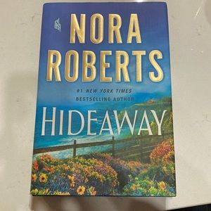 Nora Roberts, Hideway
